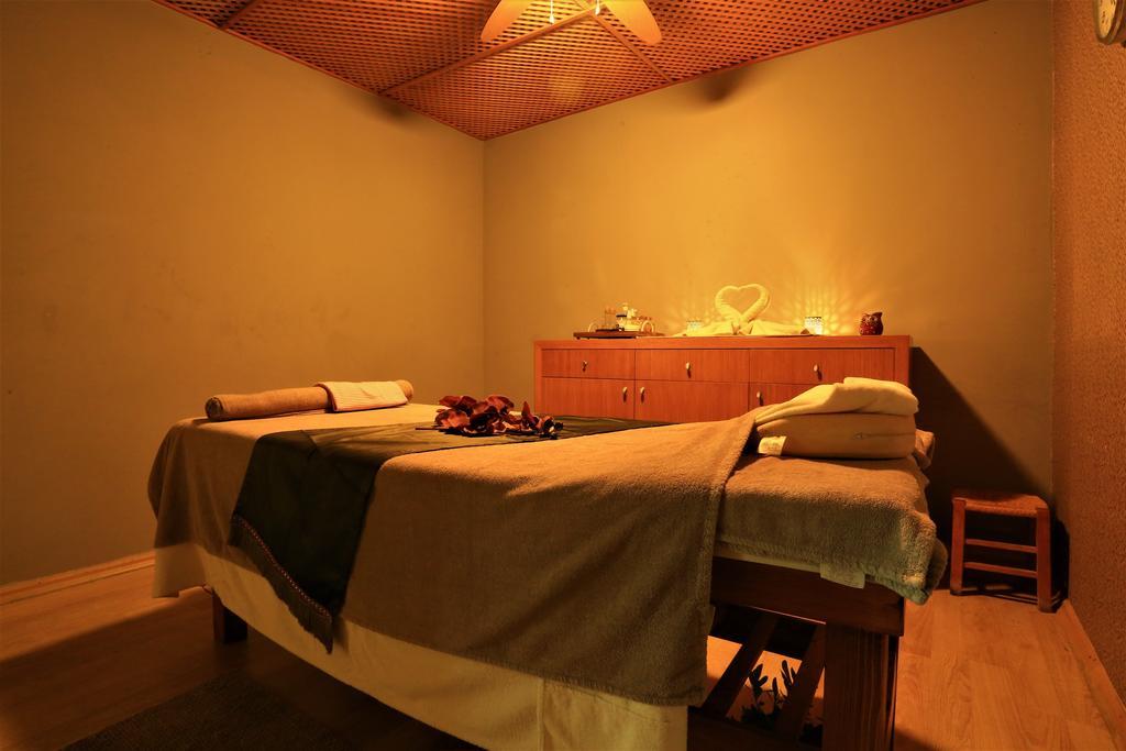 The LifeCo Bodrum Well-Being Detox Center&Vegan Hotel Göltürkbükü Exterior foto